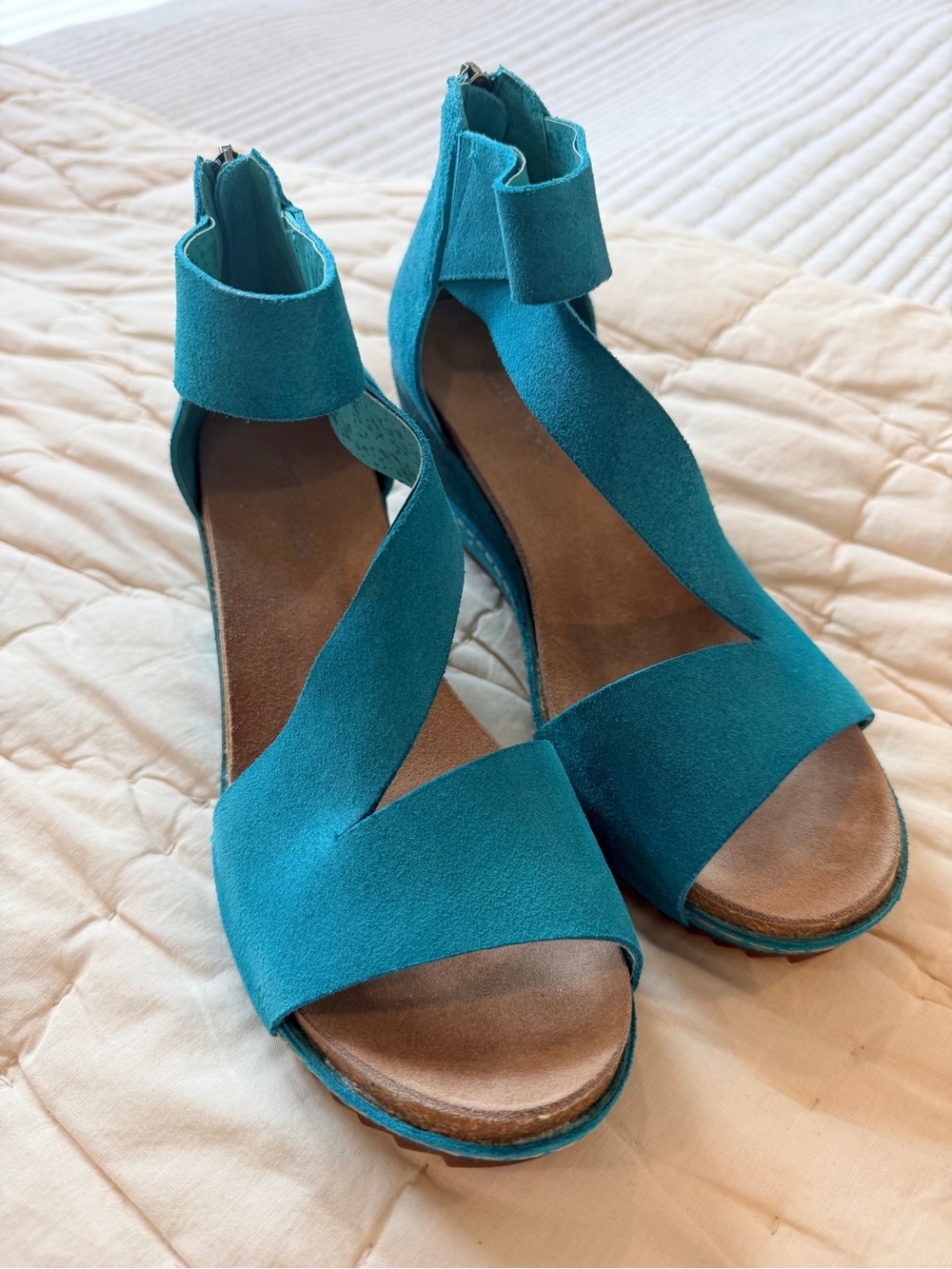 Antelope, Suede Davi Ankle-Strap Sandals